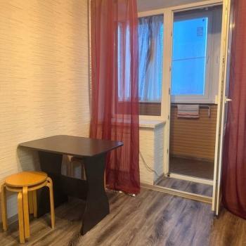 Сдается 1-комнатная квартира, 39 м²