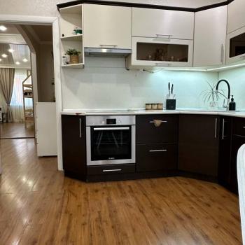 Продается 1-комнатная квартира, 40 м²