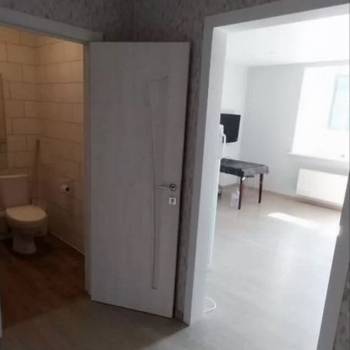 Продается 1-комнатная квартира, 32 м²