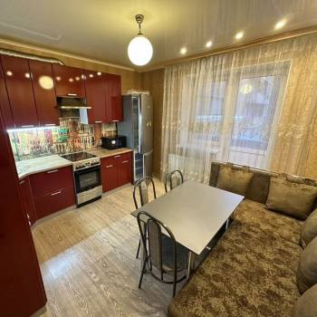 Сдается 2-х комнатная квартира, 56 м²