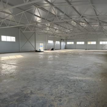 Сдается Нежилое помещение, 1000 м²