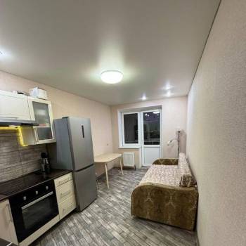 Сдается 1-комнатная квартира, 41 м²