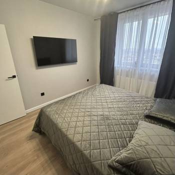 Сдается 1-комнатная квартира, 38 м²