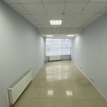 Сдается Нежилое помещение, 28 м²