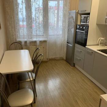 Сдается 2-х комнатная квартира, 54 м²