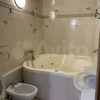 Сдается Многокомнатная квартира, 107 м²