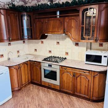 Сдается 1-комнатная квартира, 58 м²