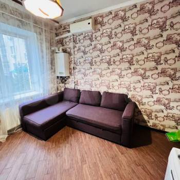 Сдается 1-комнатная квартира, 58 м²