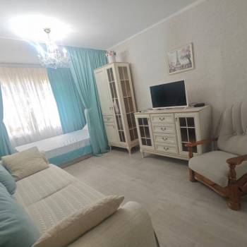 Сдается 2-х комнатная квартира, 49 м²