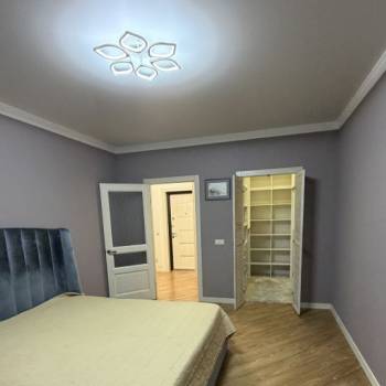 Сдается 1-комнатная квартира, 50 м²