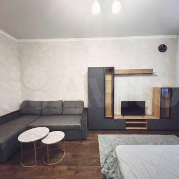 Сдается 1-комнатная квартира, 41 м²