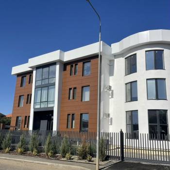 Сдается Многокомнатная квартира, 90 м²