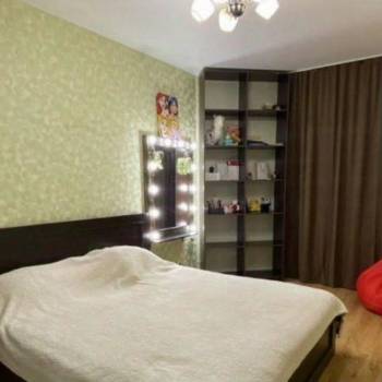 Продается 1-комнатная квартира, 36 м²