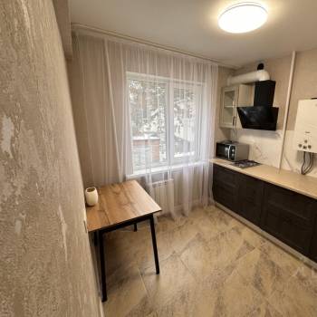 Продается 1-комнатная квартира, 30,4 м²
