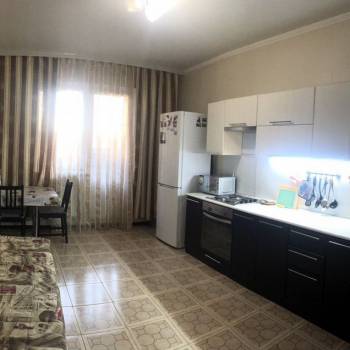 Сдается 2-х комнатная квартира, 73 м²