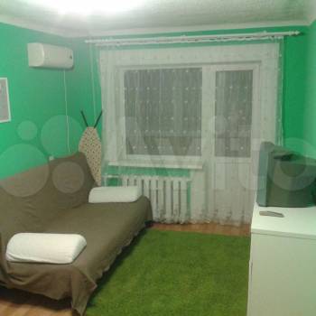 Сдается 1-комнатная квартира, 32 м²