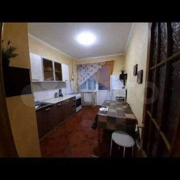 Сдается 1-комнатная квартира, 41 м²