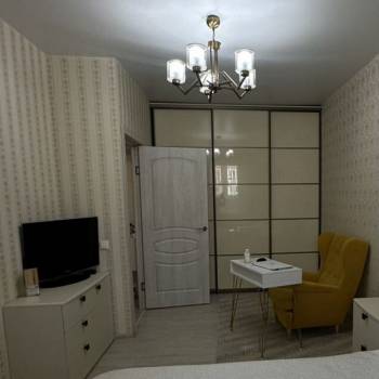 Продается 1-комнатная квартира, 36 м²