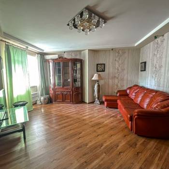 Продается 2-х комнатная квартира, 73,7 м²