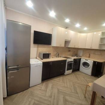 Сдается 2-х комнатная квартира, 50 м²