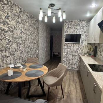 Продается 1-комнатная квартира, 45 м²