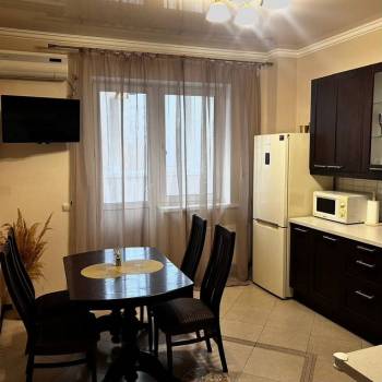 Продается 2-х комнатная квартира, 65 м²