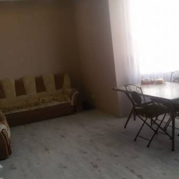 Продается 2-х комнатная квартира, 77 м²