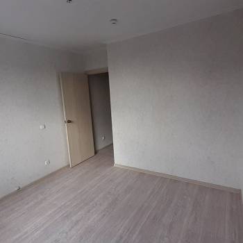 Продается 1-комнатная квартира, 40 м²