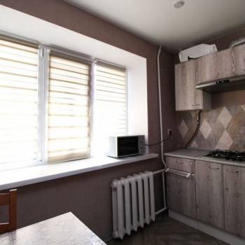 Продается 1-комнатная квартира, 35 м²