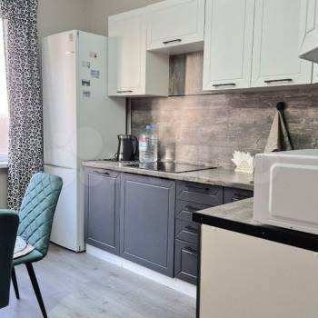 Продается 1-комнатная квартира, 40 м²