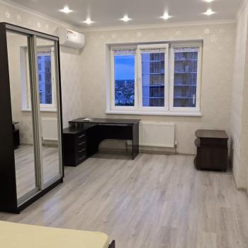 Сдается 2-х комнатная квартира, 76,7 м²