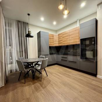 Сдается 2-х комнатная квартира, 62 м²