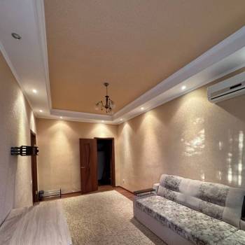 Продается 1-комнатная квартира, 33 м²