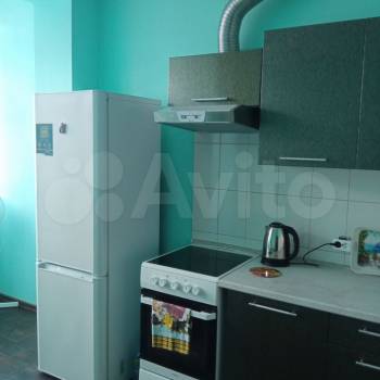 Сдается 1-комнатная квартира, 44 м²