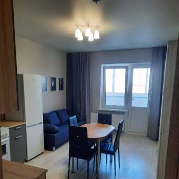 Сдается 2-х комнатная квартира, 45 м²