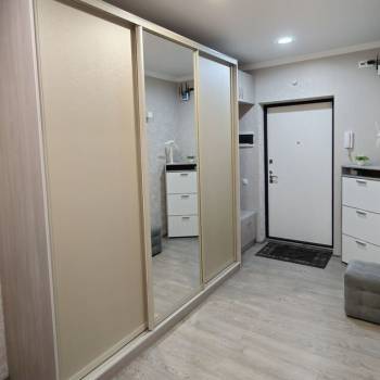 Продается 1-комнатная квартира, 45 м²