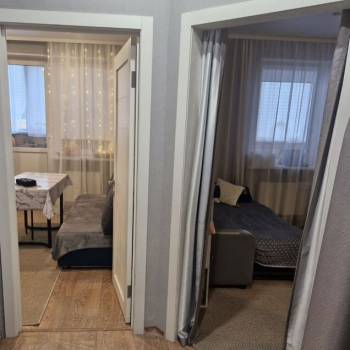 Продается 1-комнатная квартира, 47 м²