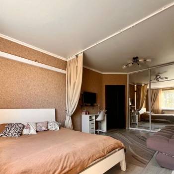 Продается 1-комнатная квартира, 40,3 м²