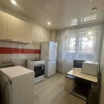 Сдается 1-комнатная квартира, 37 м²