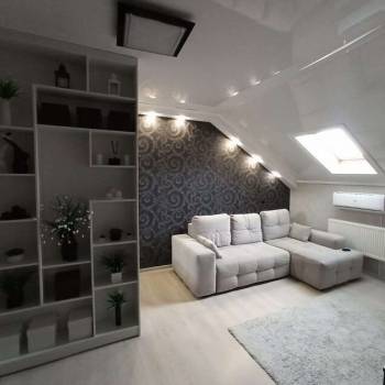 Продается 1-комнатная квартира, 37 м²