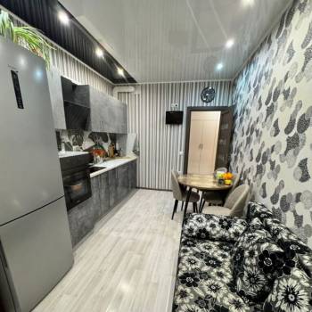 Продается 1-комнатная квартира, 45 м²