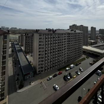 Продается 1-комнатная квартира, 32 м²