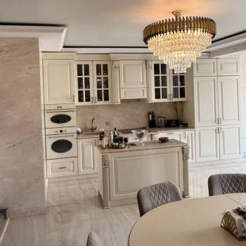 Продается 3-х комнатная квартира, 90 м²