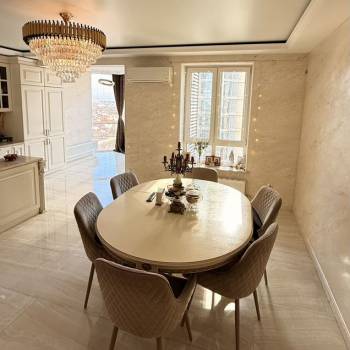 Продается 3-х комнатная квартира, 90 м²