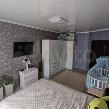 Продается 1-комнатная квартира, 49 м²