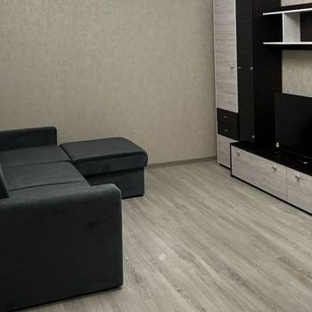 Сдается 2-х комнатная квартира, 80 м²