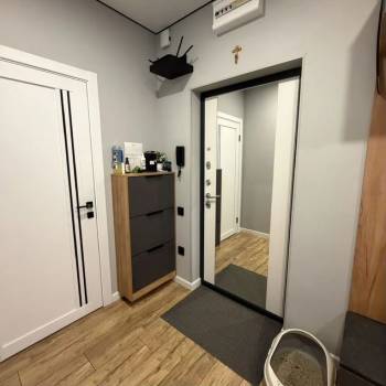 Продается 2-х комнатная квартира, 57 м²