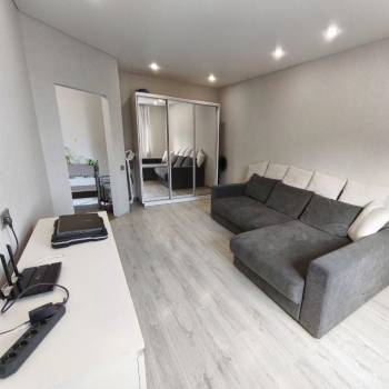 Продается 1-комнатная квартира, 35,7 м²