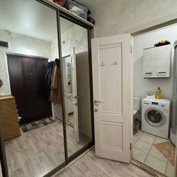 Продается 1-комнатная квартира, 28 м²