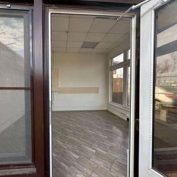 Сдается Нежилое помещение, 15 м²